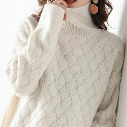 Chic and Cozy Oversized Winter Sweater