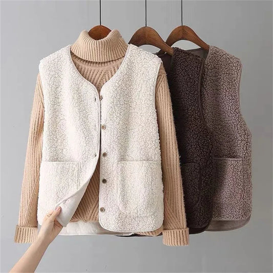 Warm Elegance Fleece Vest