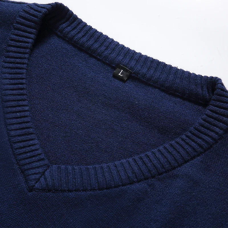 Essentials V-Neck Knit